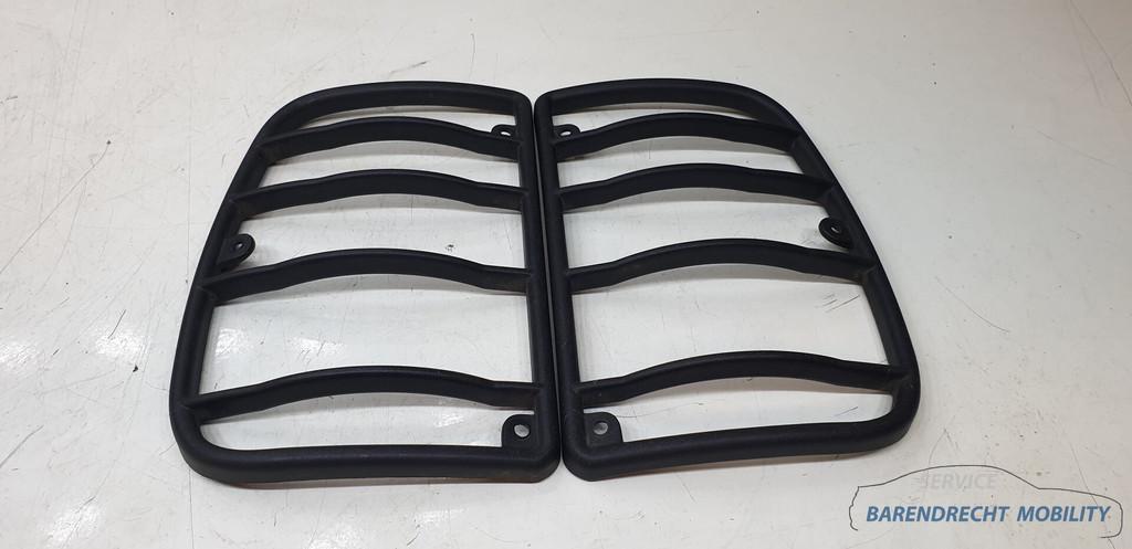 Grille de feu arri re d'origine d'occasion pour Land Rover F, Land Rover, Dpoffice@jaguarlandrover.com, Jaguar Land Rover Limited