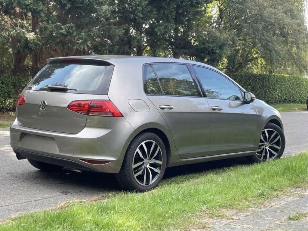 Volkswagen Golf TDI Highline, garantie, zeer wel onderhouden, Voorwielaandrijving, Dealer onderhouden, Euro 6, 4 cilinders