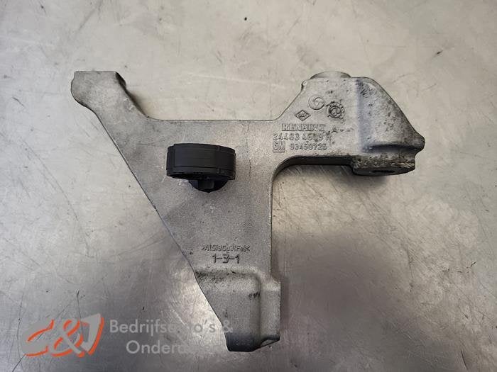 Support boîte de vitesse d'un Renault Trafic, Renault, -, 3 mois de garantie, Utilisé
