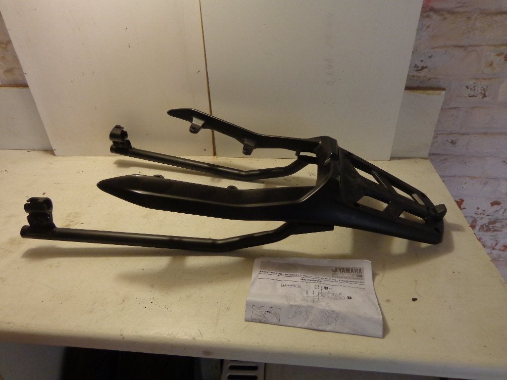 xj6 diversion support top case, Motos, Pièces | Yamaha, Enlèvement, Révisé