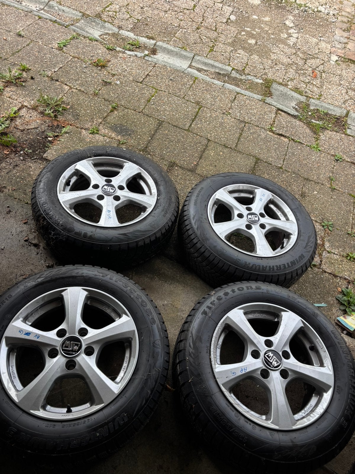4 Jantes Alu + Pneus Hiver Firestone 195/65 R15 – Golf 7 –, Neuf, 15 pouces, Pneus et Jantes, Pneus hiver