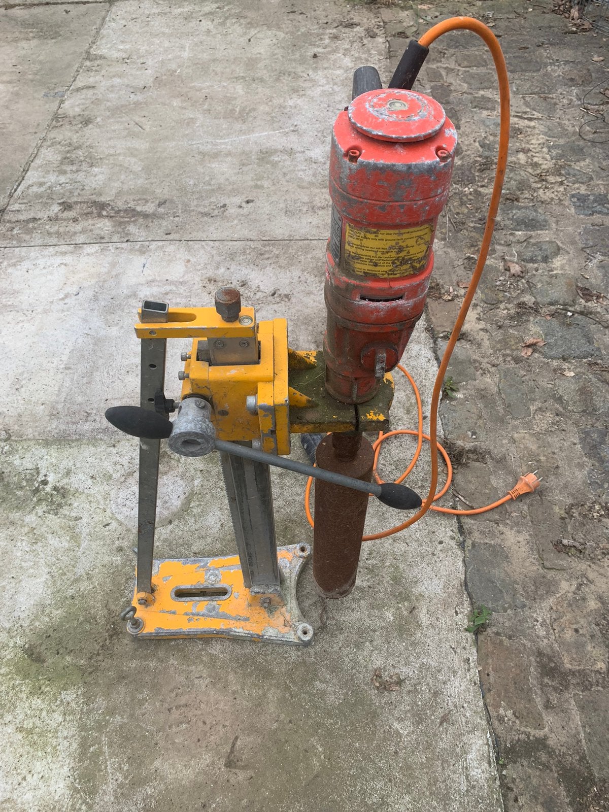 Klokboormachine met spindelstatief, Doe-het-zelf en Bouw, Gereedschap | Boormachines, Ophalen, Gebruikt, 600 watt of meer, Overige typen