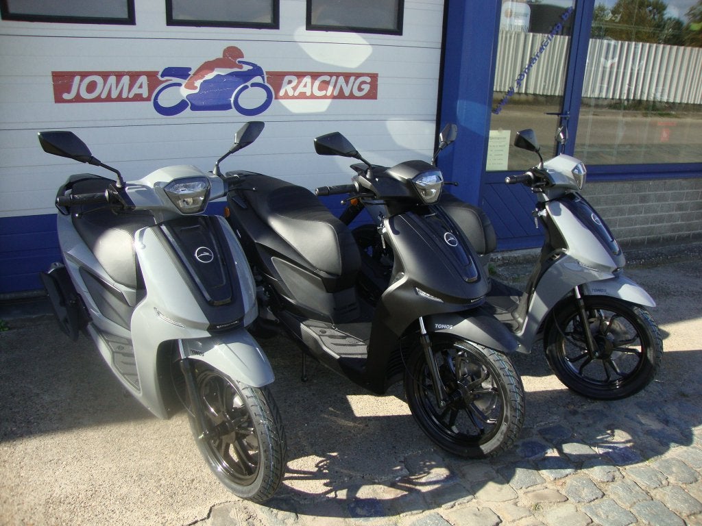 TOMOS GS02 ( grote wielen scooter ) nieuw, Fietsen en Brommers, Ophalen, Tomos, Nieuw, Klasse A (25 km/u)