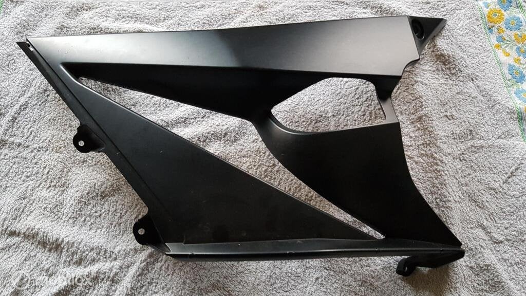 Kawasaki ZX 1000 onderkuip rechts matzwart, Motoren, Gebruikt, Ophalen of Verzenden