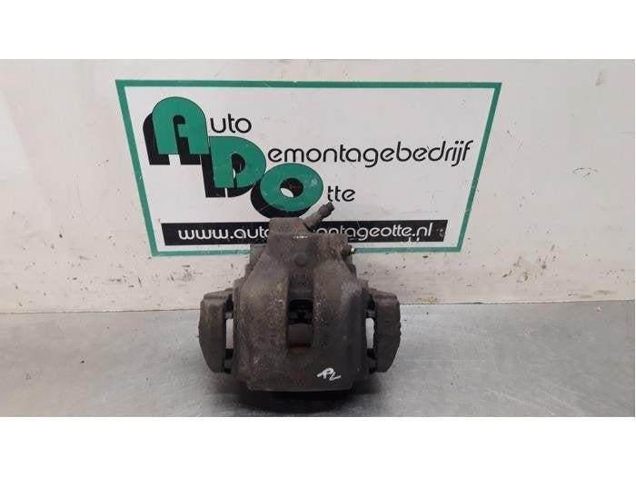 Etrier de frein (pince) avant droit d'un BMW X5 (X5 00-), -, 3 mois de garantie, Utilisé, -