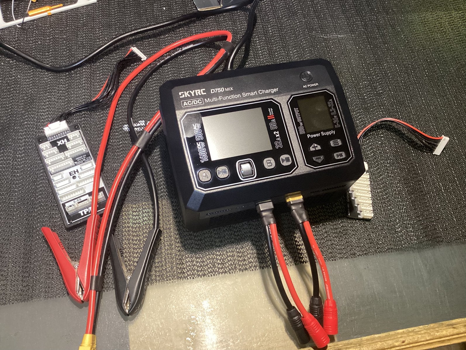 Zware lipo lader tot 8 s DUBBEL !., Ophalen of Verzenden, Zo goed als nieuw