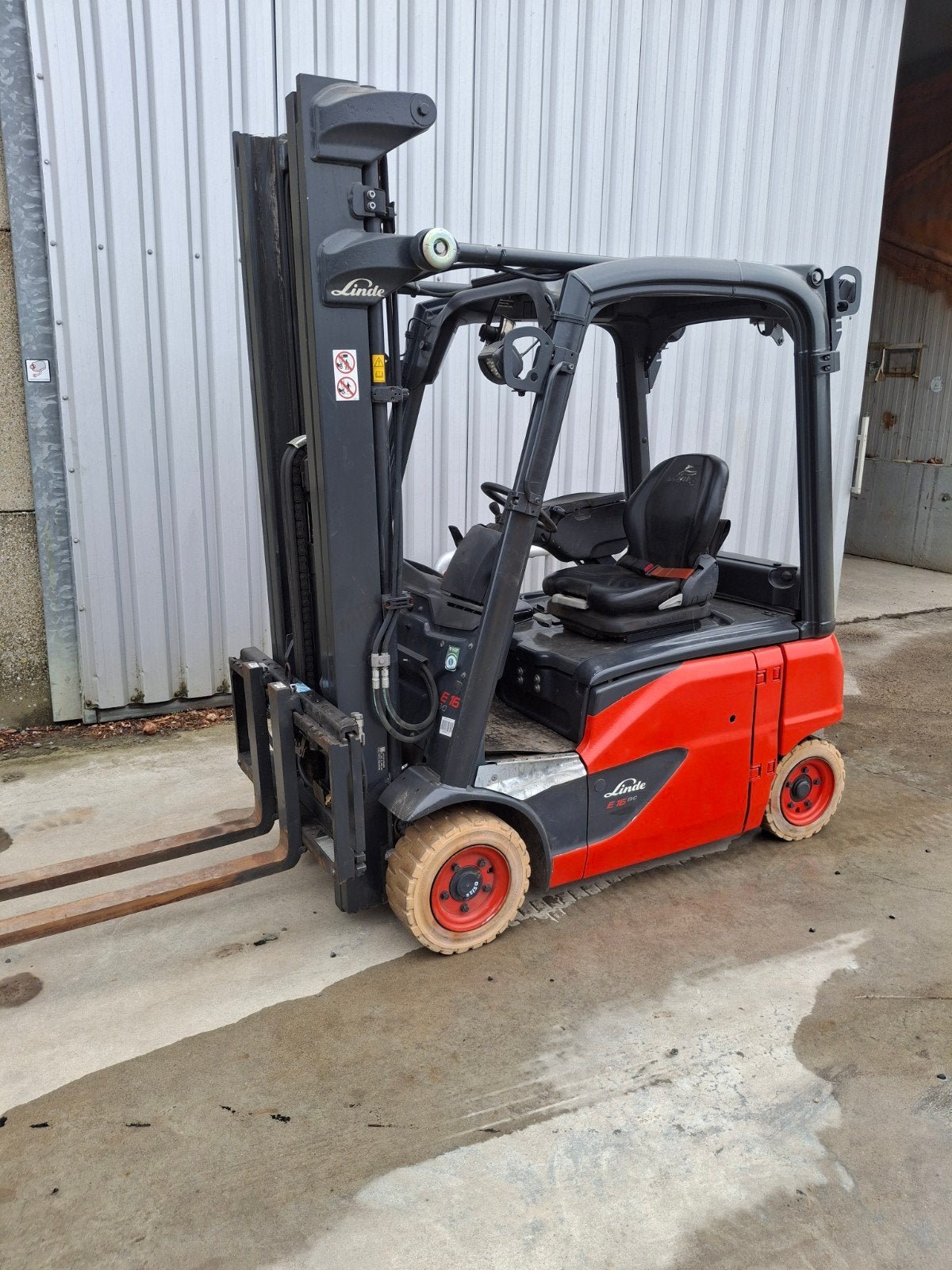 LINDE E16-02 EVO TRIPLEX,Still RX20-16, Zakelijke goederen, Machines en Bouw | Houtbewerking, Ophalen