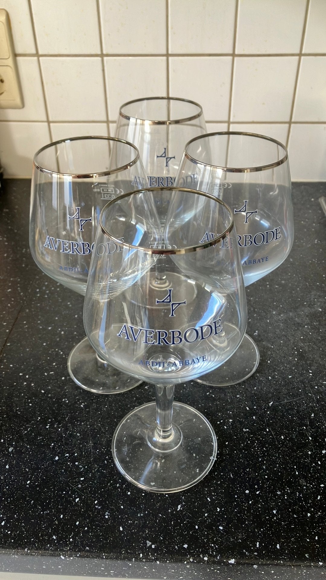 16 nieuwe averbode glazen, Verzamelen, Ophalen, Nieuw