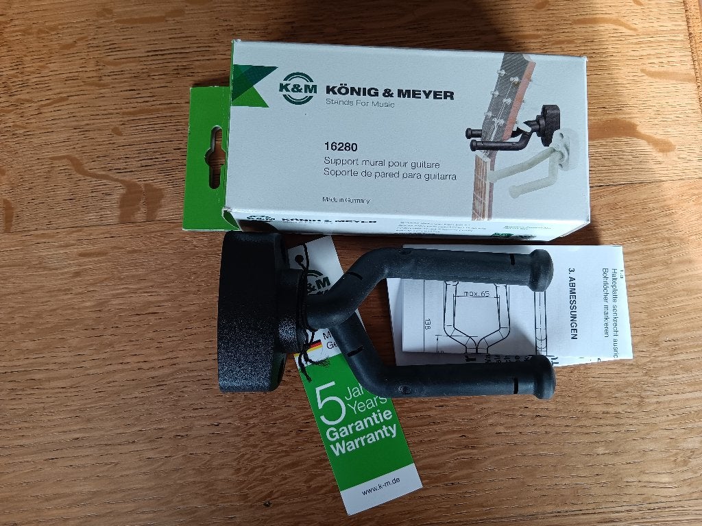 3 supports muraux pour guitare König & Meyer, Musique & Instruments, Instruments à corde | Autre, Enlèvement ou Envoi, Comme neuf