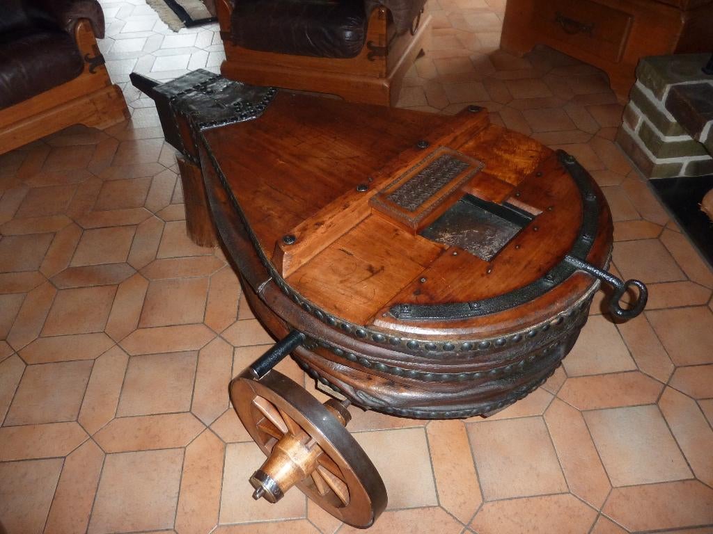 SOUFFLET DE FORGE TABLE BASSE € 150,00, Antiquités & Art, Enlèvement ou Envoi