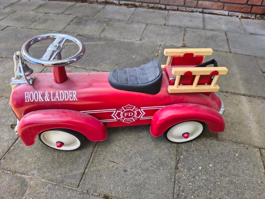 Brandweerauto loopwagen Hooks & Ladder, Kinderen en Baby's, Speelgoed | Buiten | Voertuigen en Loopfietsen, Ophalen