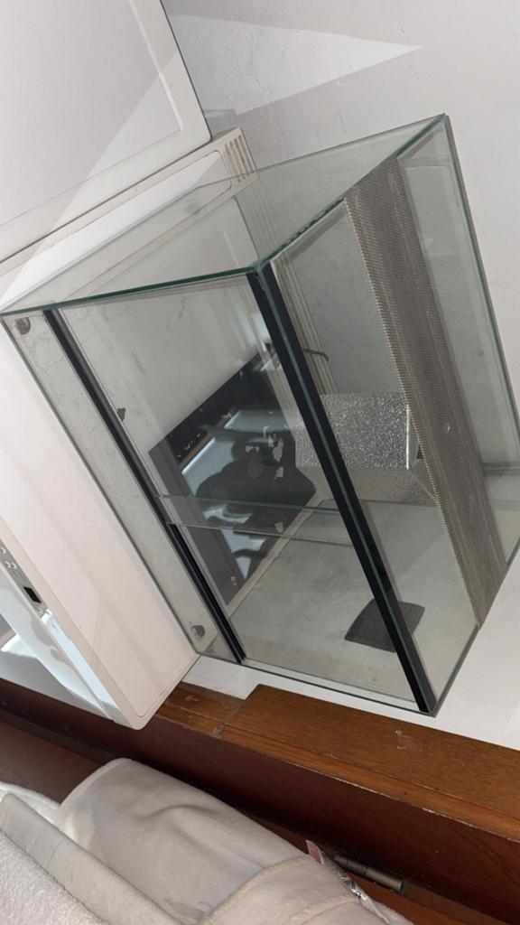 Terarium 60/30cm, Dieren en Toebehoren, Reptielen en Amfibieën | Toebehoren, Ophalen, Zo goed als nieuw
