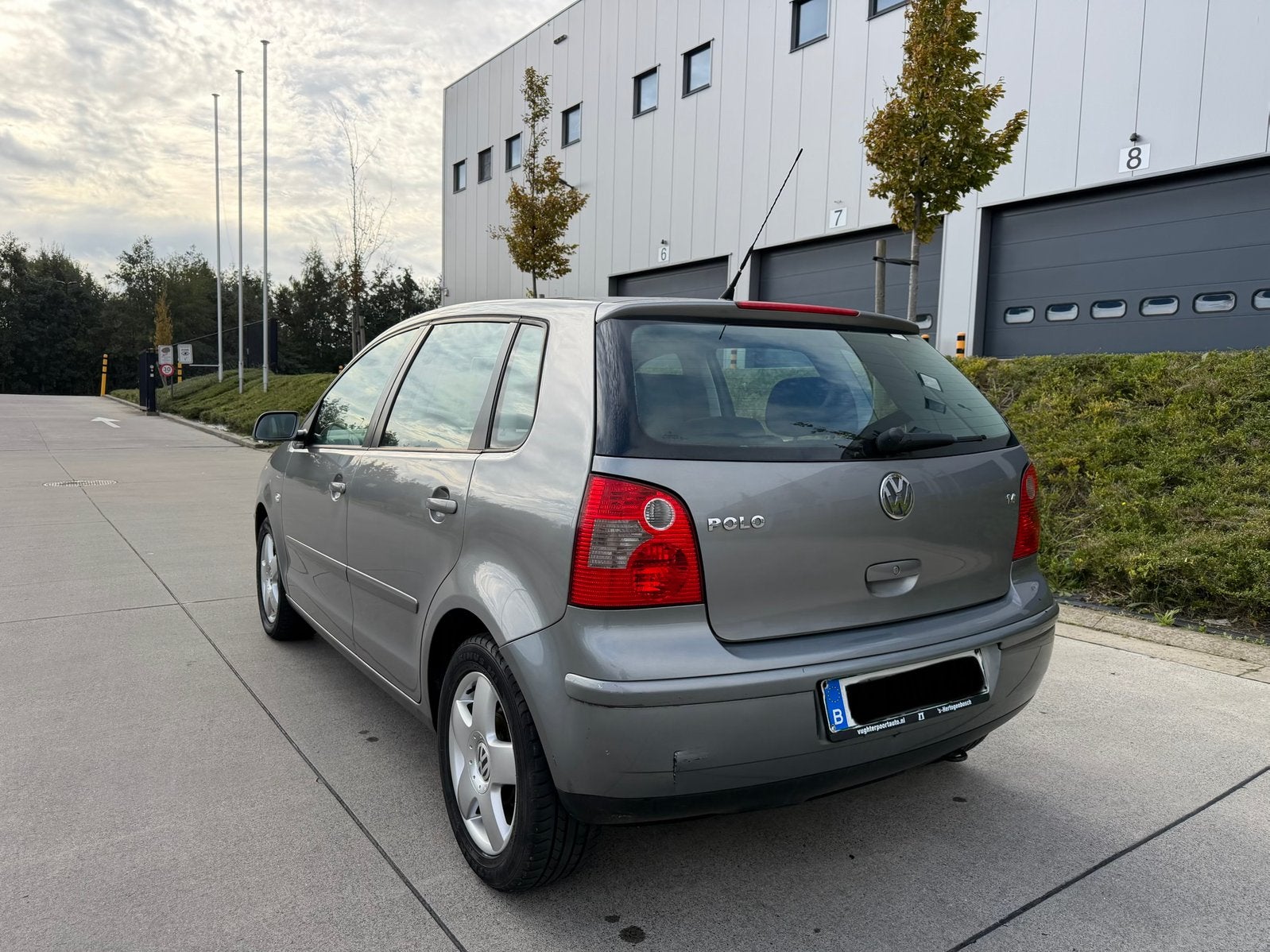 Volkswagen polo 1.4 essence 2004 103.000km 5 portes airco, Autos, Achat, 5 portes, Air conditionné, Particulier