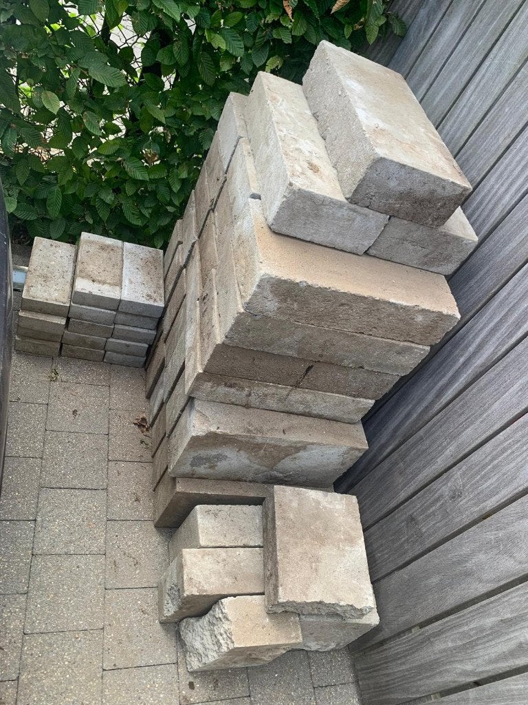 beton blok - gratis af te halen Hoboken, Ophalen, Gebruikt, Beton