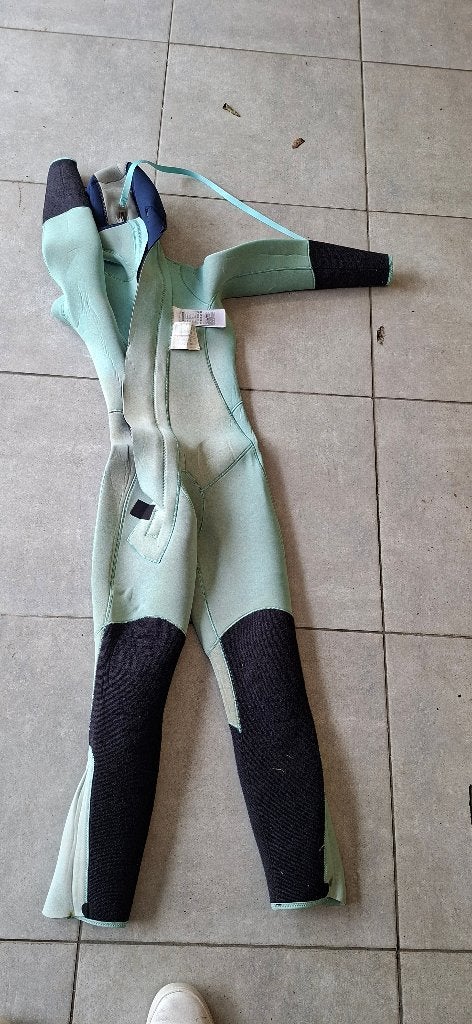 wetsuit, duikpak merk decathlon kind/meisje 12jaar, Watersport en Boten, Duiken, Ophalen of Verzenden, Zo goed als nieuw, Duikpak