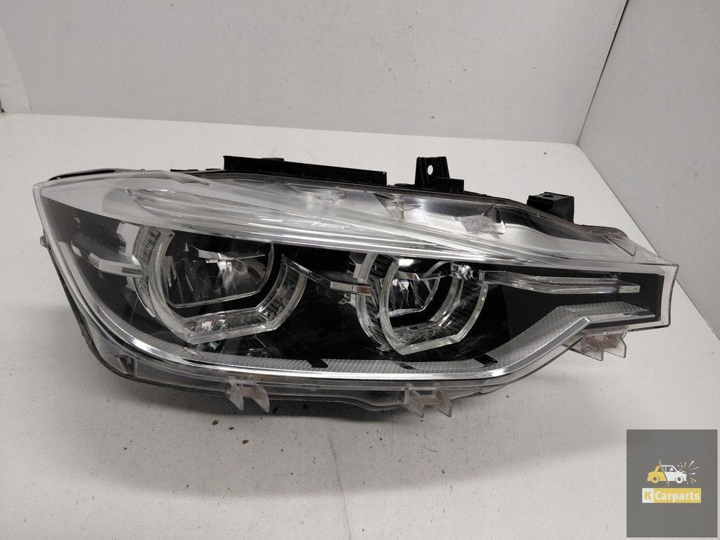 7471306, BMW F30 Lift Volledig Led lamp rechts Perfect, Auto-onderdelen, Petuelring 130
80788  Munich, DE, Gebruikt, Info@bmw.de