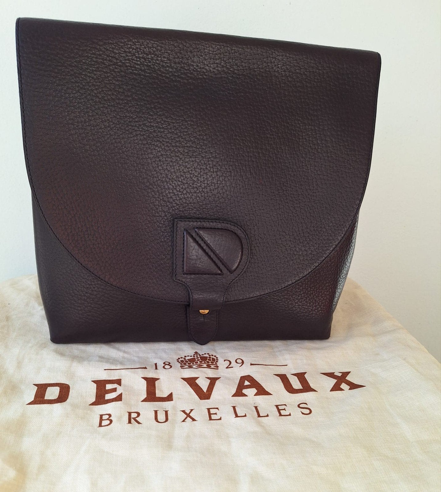 prachtige hand/schouder/crossovertas van Delvaux., Handtassen en Accessoires, Ophalen of Verzenden, Zo goed als nieuw, Paars, Overige typen