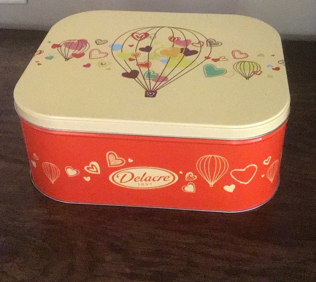 Koekjesdoos Delacre, Enlèvement, Utilisé