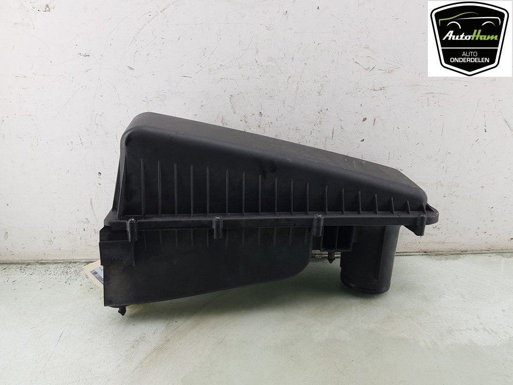 BOITIER FILTRE À AIR BMW X5 (F15) (|13718603092|8603092|), Utilisé, BMW, Petuelring 130
80809  München, DE, Bayerische Motoren Werke AG