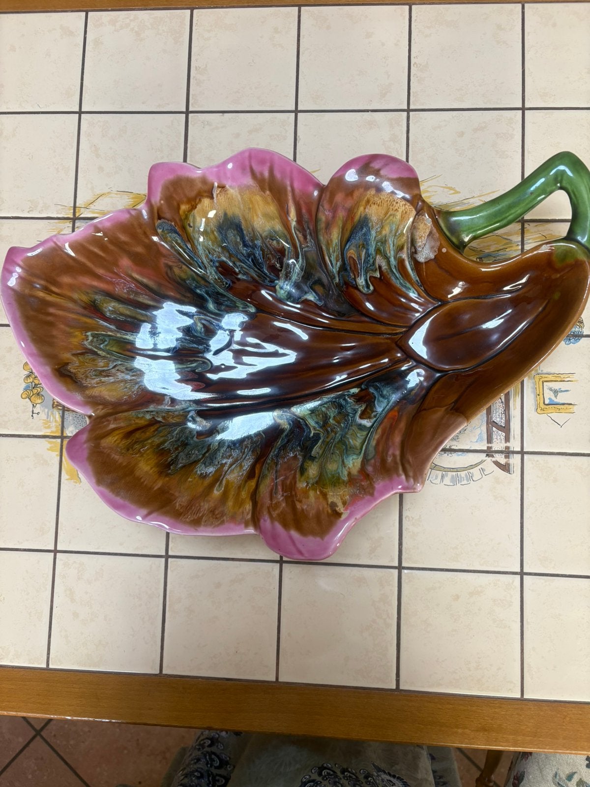 Grande coupe feuille Vallauris Vintage. Céramique émaillée, Enlèvement