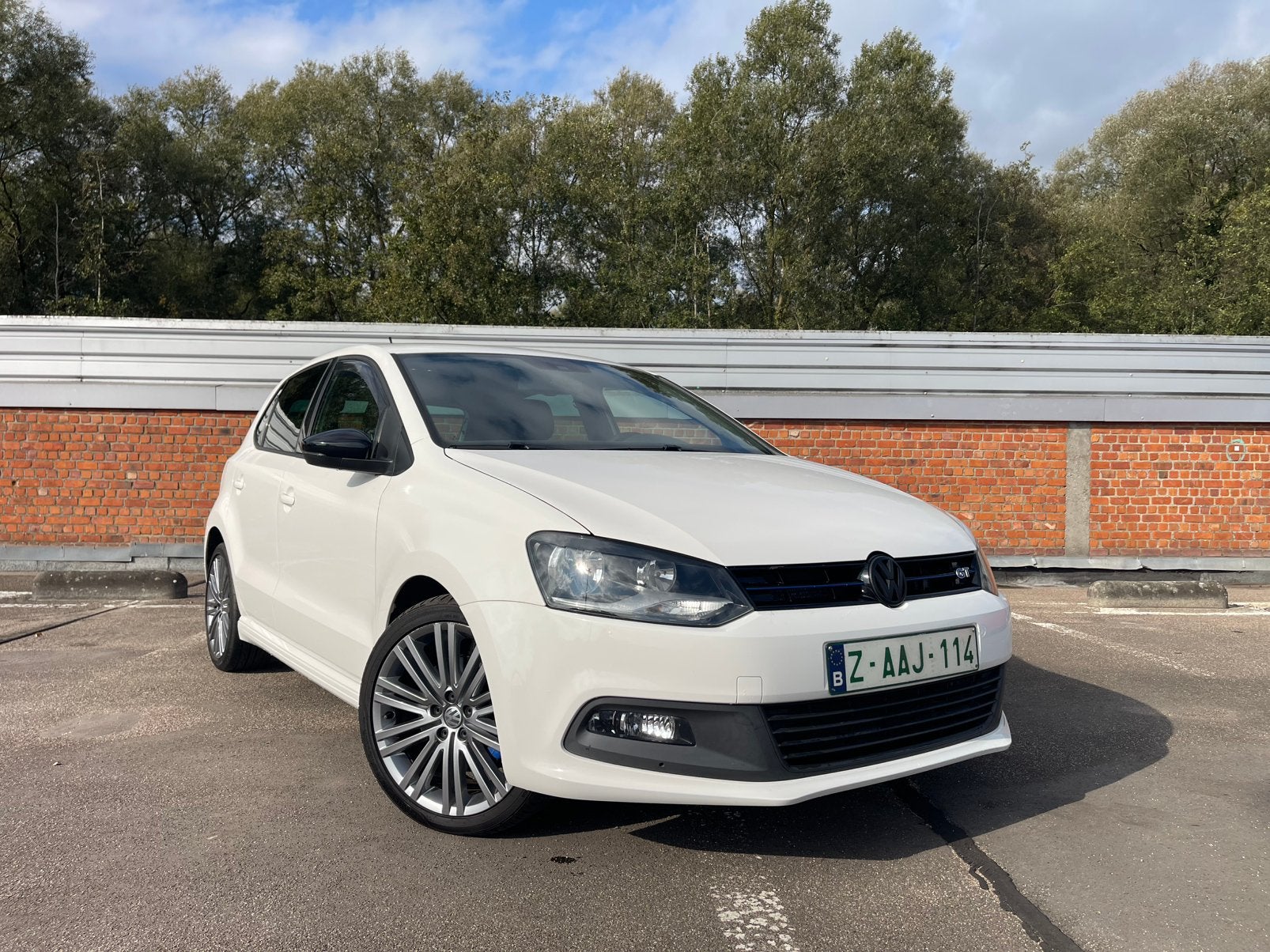 Volkswagen Polo GT 1.4 TSI, Auto's, Voorwielaandrijving, Zwart, 4 cilinders, https://public.car-pass.be/vhr/7bf89082-900f-4bf5-b2e3-e578d43bd667