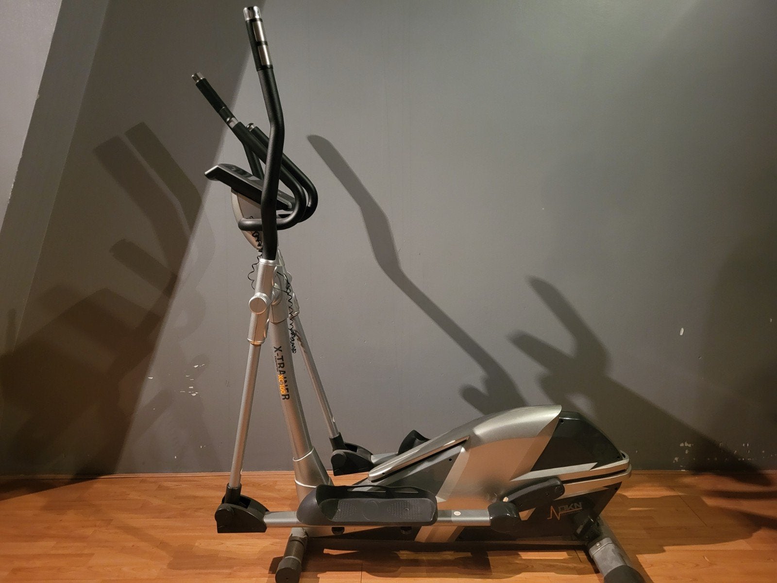 Hometrainer Dkn, Ophalen, Gebruikt