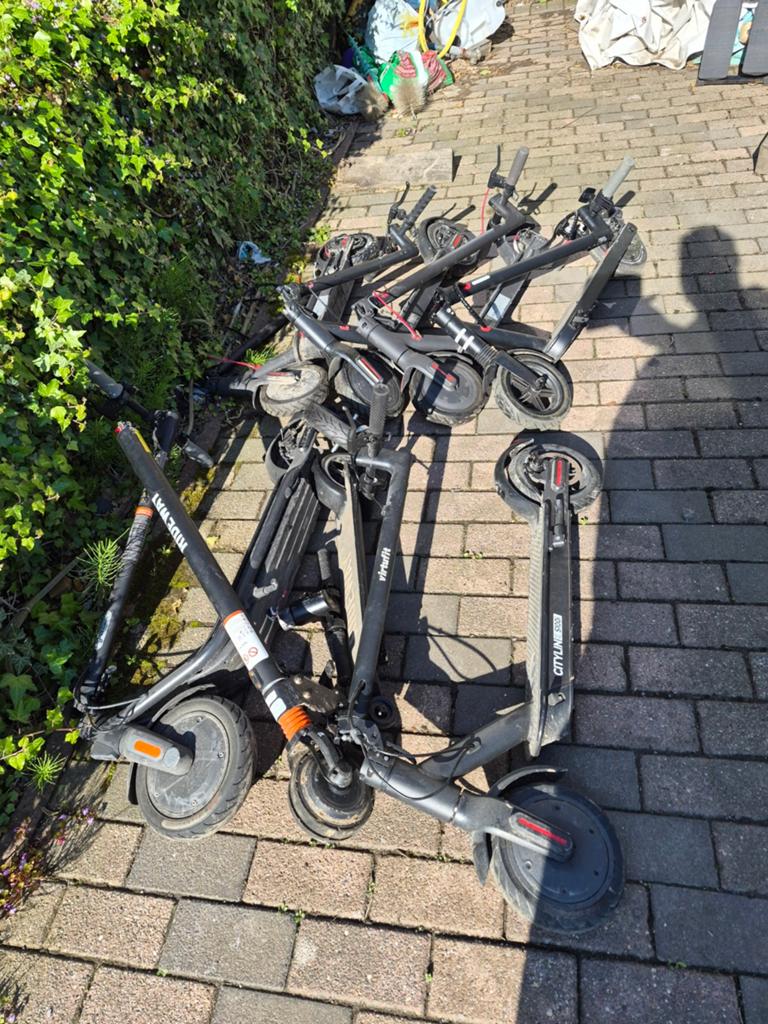 Defecte elektrische steps, Fietsen en Brommers, Ophalen