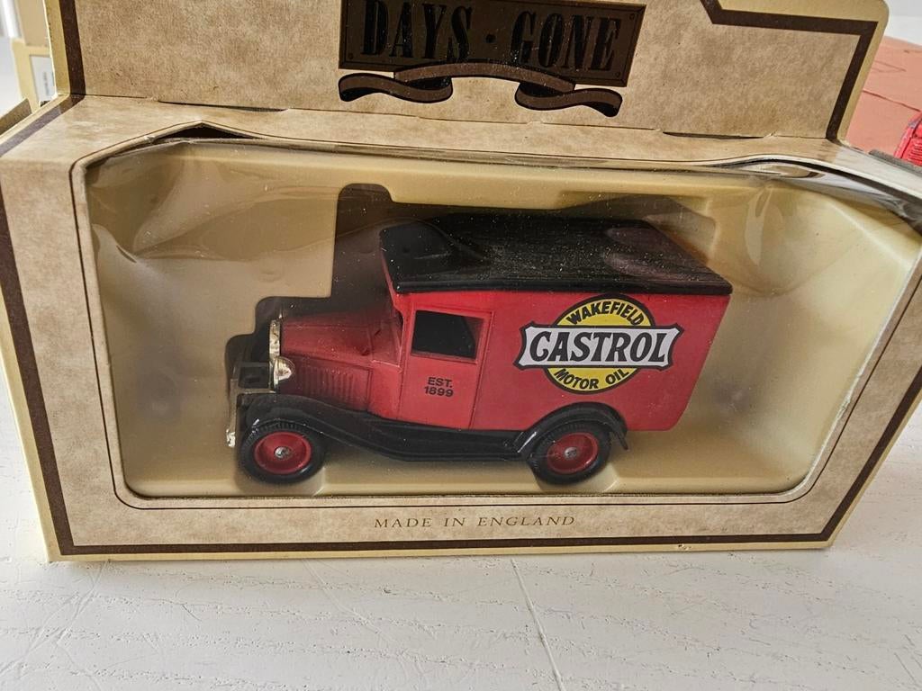 Lledo Days Gone 1934 Ford Model A Van diecast modelauto met, Ophalen of Verzenden