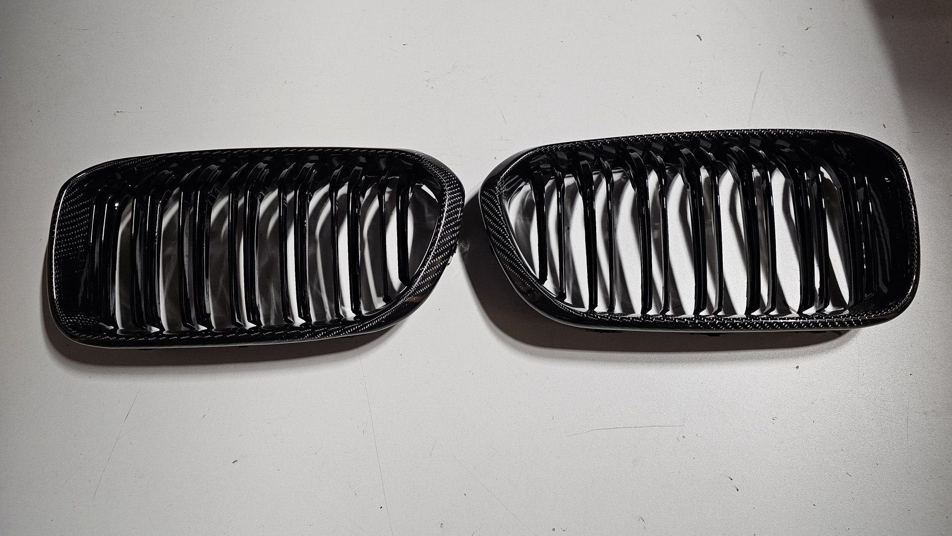 M Performance Grille Carbon zwart BMW 1 serie F20 F21 LCi, Auto-onderdelen, Overige Auto-onderdelen, BMW, Gebruikt, Ophalen of Verzenden