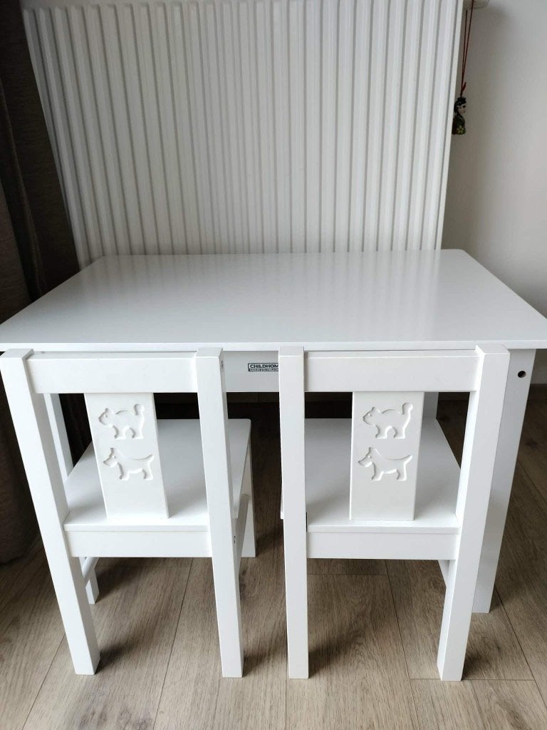 Houten speeltafel met 2 bijpassende stoelen, Ophalen, Zo goed als nieuw, Tafel(s) en Stoel(en)