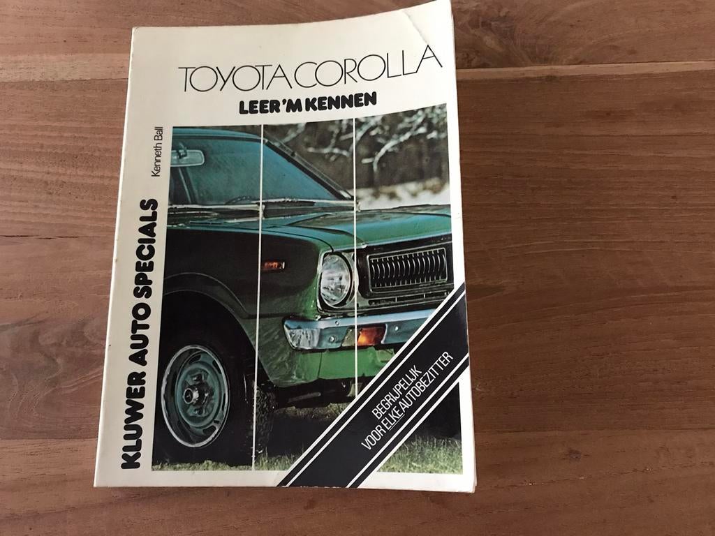 Kluwer auto specials Toyota Corolla handleiding, Auto diversen, Handleidingen en Instructieboekjes, Ophalen of Verzenden