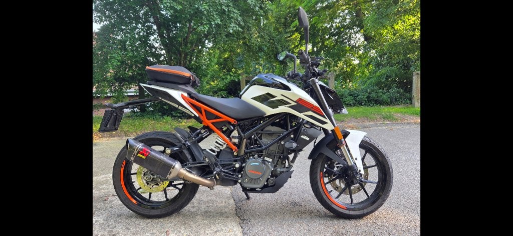 KTM duke 125, ABS, Occasion, Permis Moto A1 minimum, Particulier