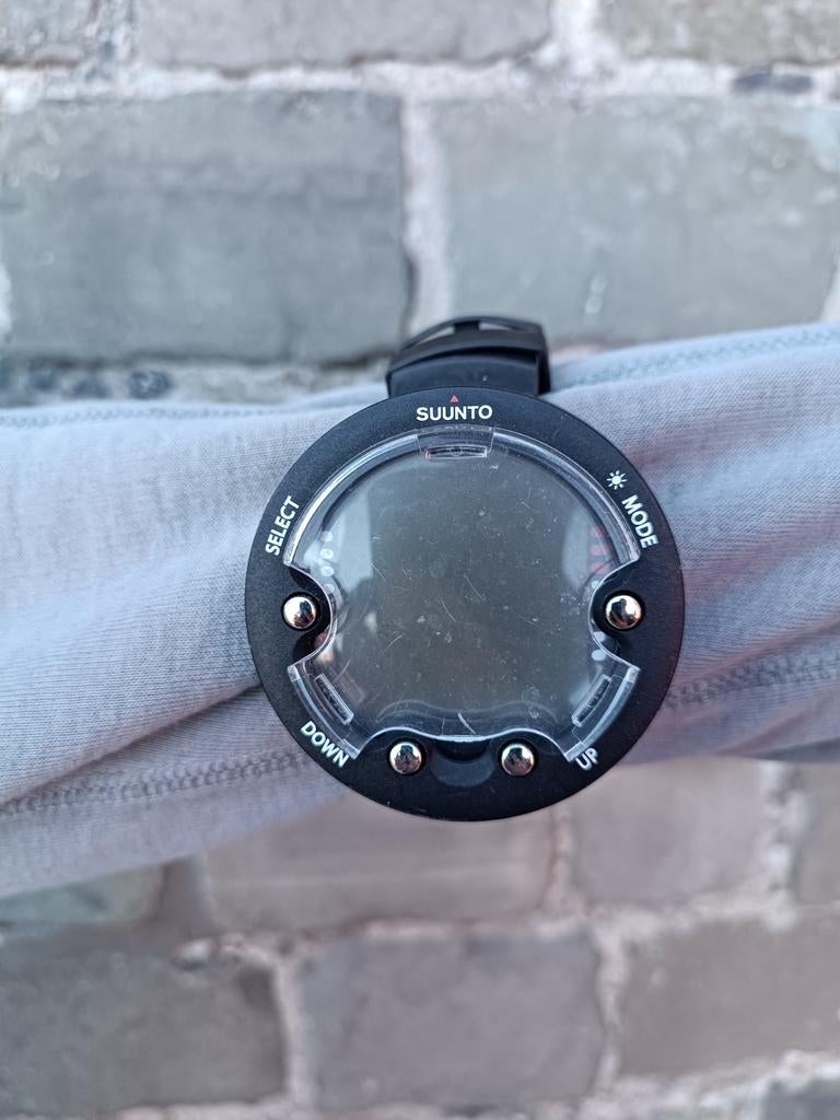Ordinateur de plongée suunto zoop novo, Enlèvement, Comme neuf, Ordinateur de plongée