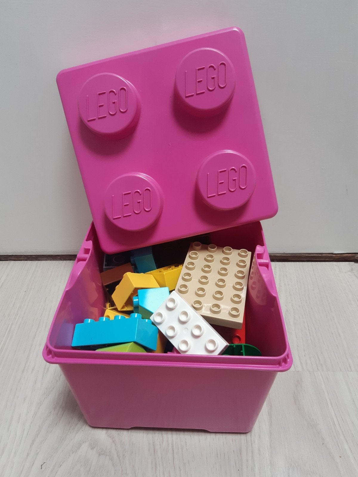 Leuke gevulde lego duplo blokken curverdoos, Kinderen en Baby's, Ophalen, Duplo