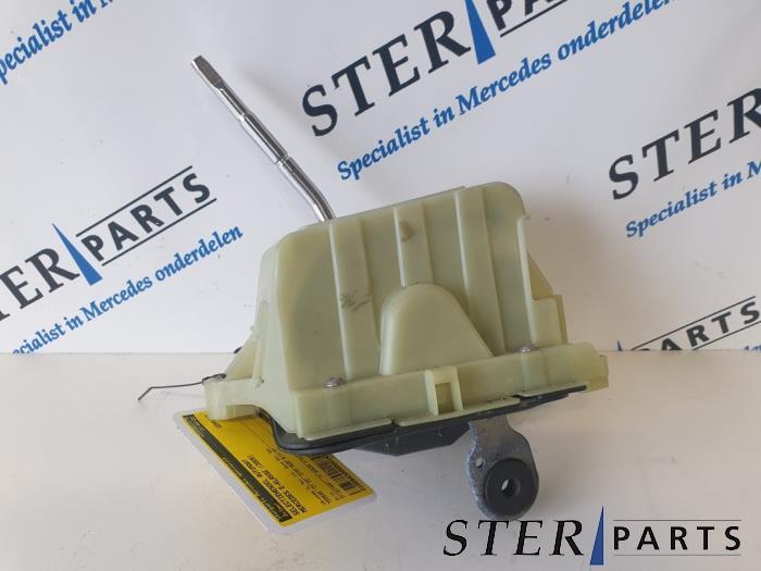 Levier de sélection automatique d'un Mercedes E-Klasse, 3 mois de garantie, Utilisé, -, -