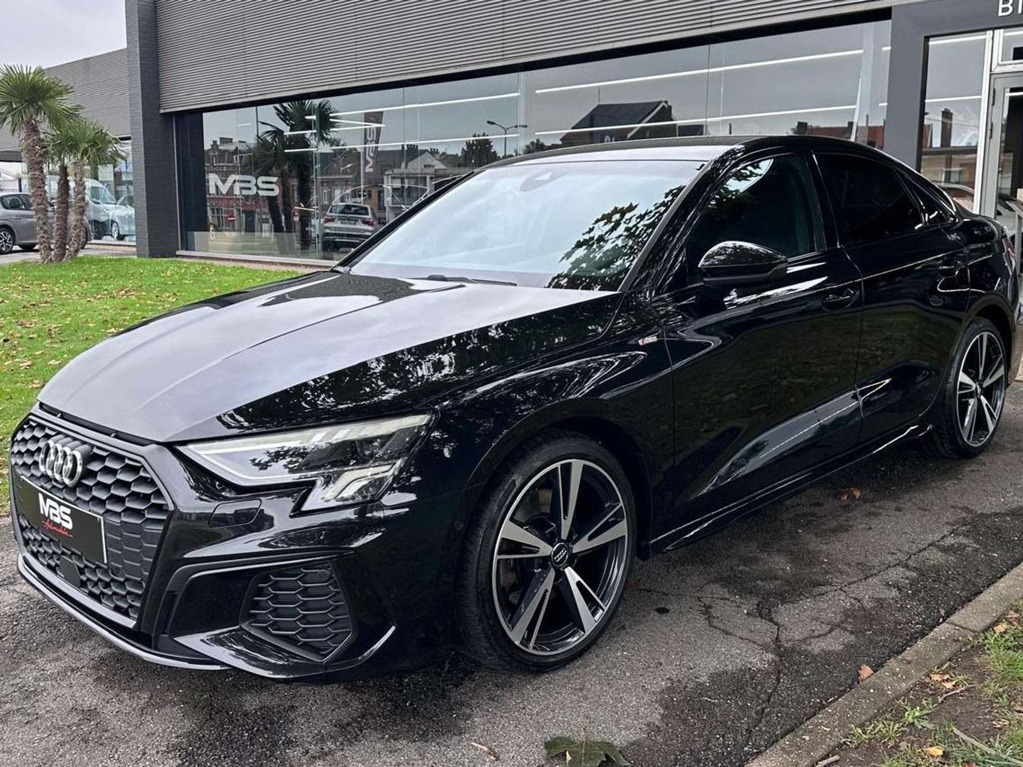 Audi A3 *2.0* TDI* S-LINE* AUTO* XENON* NAVI* GARANTIE 12 MO, Auto's, 4 deurs, Gebruikt, 4 cilinders, https://public.car-pass.be/vhr/d0ebf9c4-1326-4d22-9a42-738ba0145c81