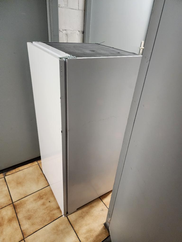 réfrigérateur encastrable / ingebouwde koelkast, Elektronische apparatuur, Koelkasten en IJskasten, Ophalen, 150 tot 200 liter