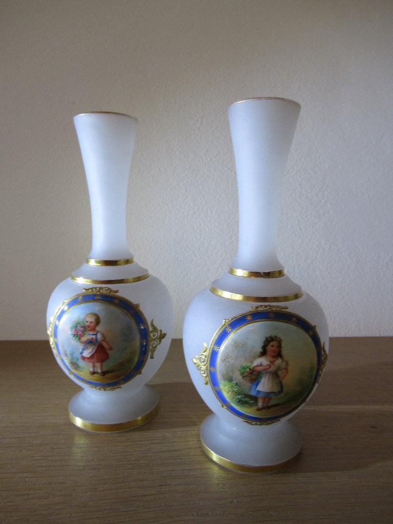 vaasjes-melkglas-portretvaasjes-19e eeuw-ANTIEK, Ophalen of Verzenden