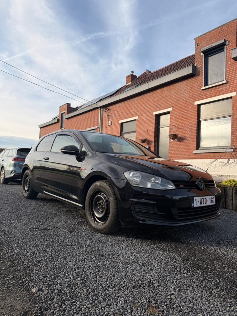 Volkswagen Golf 7 1.2 TSI – 86ch, Cuir, Achat, Boîte manuelle, Noir