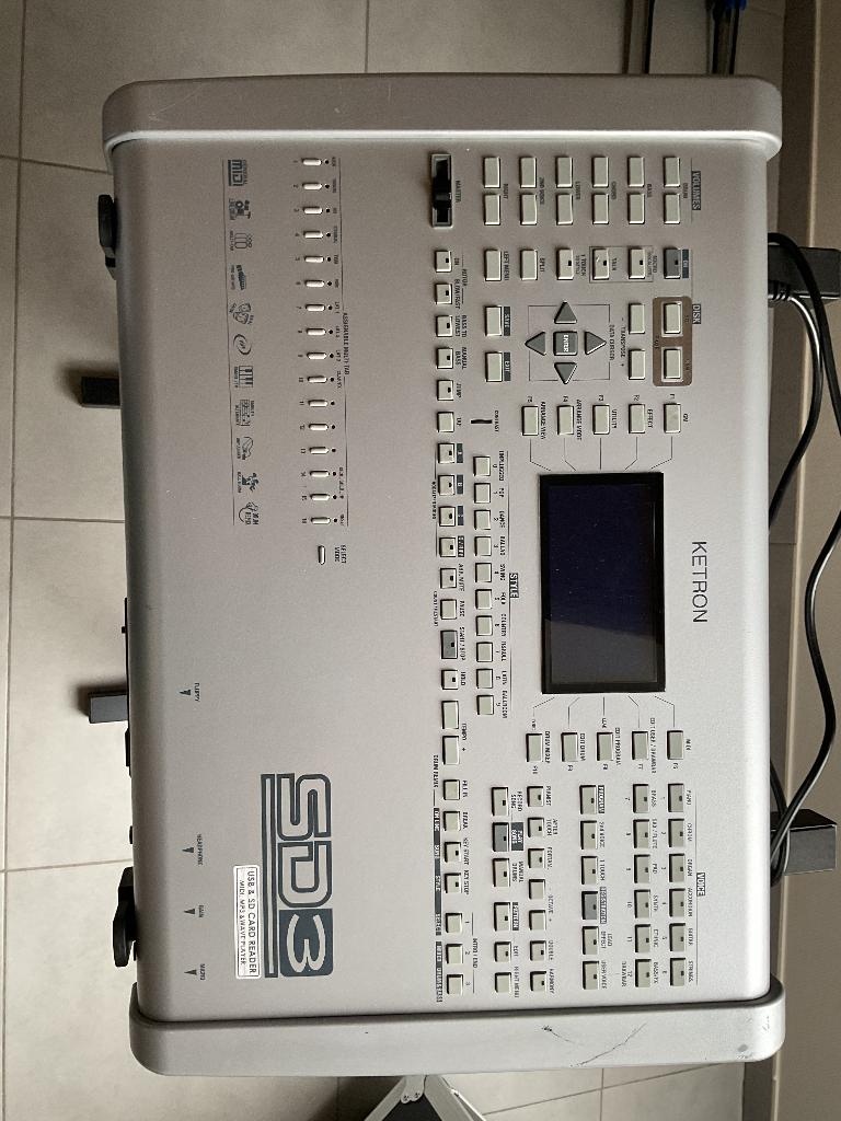 Kétron SD3, Enlèvement, Utilisé, Autres marques
