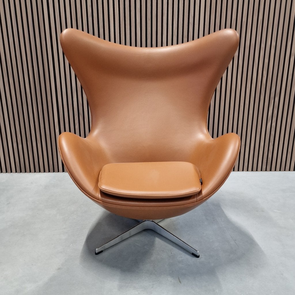 Fritz Hansen Egg chair - cognac, Antiquités & Art, Antiquités | Meubles | Chaises & Canapés