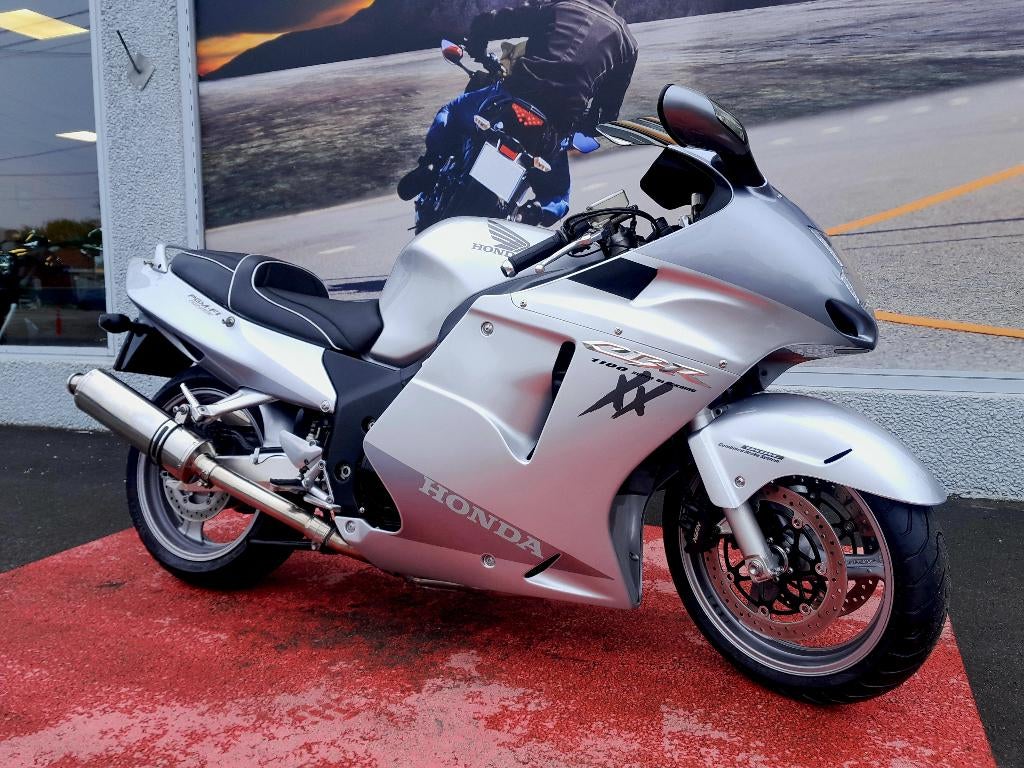 HONDA CBR 1100 XX Garantie 1 ou 2 ans, Motoren, Motoren | Honda, Occasion, 4 cilinders, Motorrijbewijs A, Bedrijf