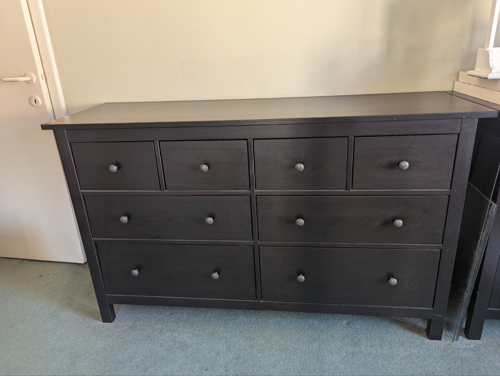 Ladekast hemnes Ikea , zwartbruin volledig in hout, Huis en Inrichting, Ophalen