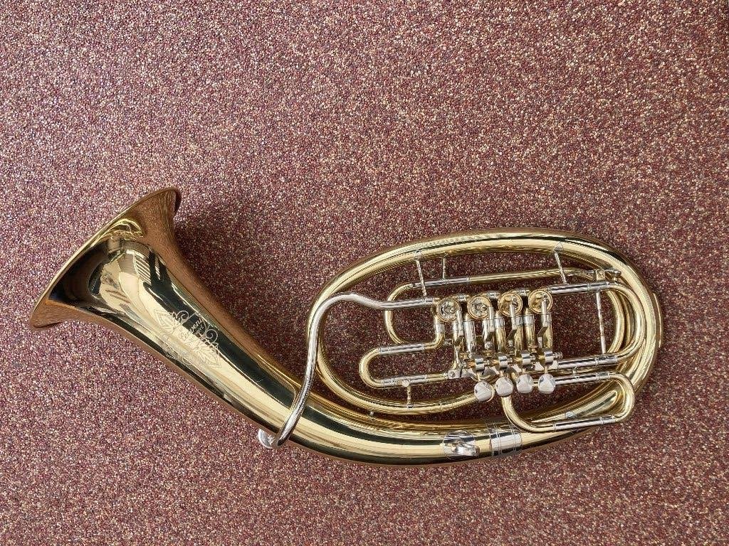 Euphonium / Tenorhoorn Cerveny ATH-821, Enlèvement, Comme neuf, Euphonium ou Tuba ténor, Avec valise ou sac