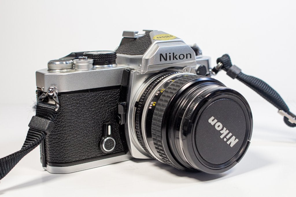 Argentique Nikon FM+nikkor 50  f 1.8 état impeccable, TV, Hi-fi & Vidéo, Enlèvement, Comme neuf, Reflex miroir, Nikon