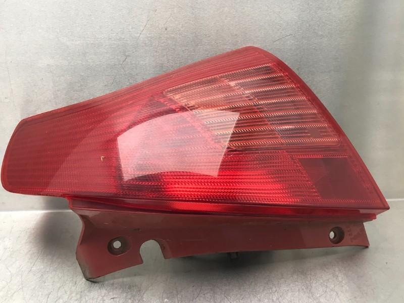 FEU ARRIÈRE DROIT Suzuki Swift (ZA / ZC / ZD1 / 2/3/9), Utilisé, Suzuki