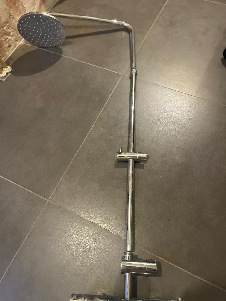 Robinet avec douchette et mitigeur, Bricolage & Construction, Sanitaire, Enlèvement, Comme neuf, Chrome, Douche
