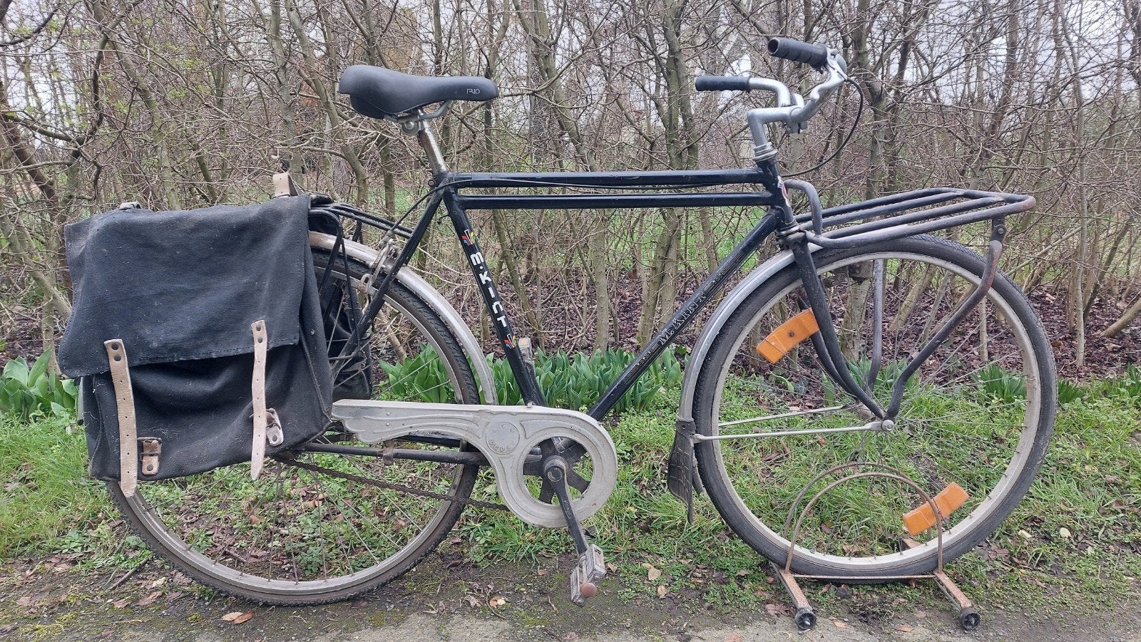 M. Kint postbode fiets, Ophalen