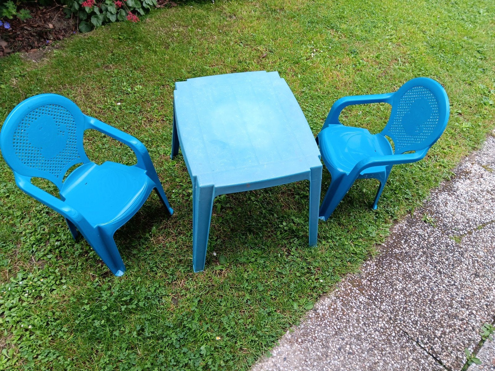 Table pour enfants avec chaises, Enlèvement