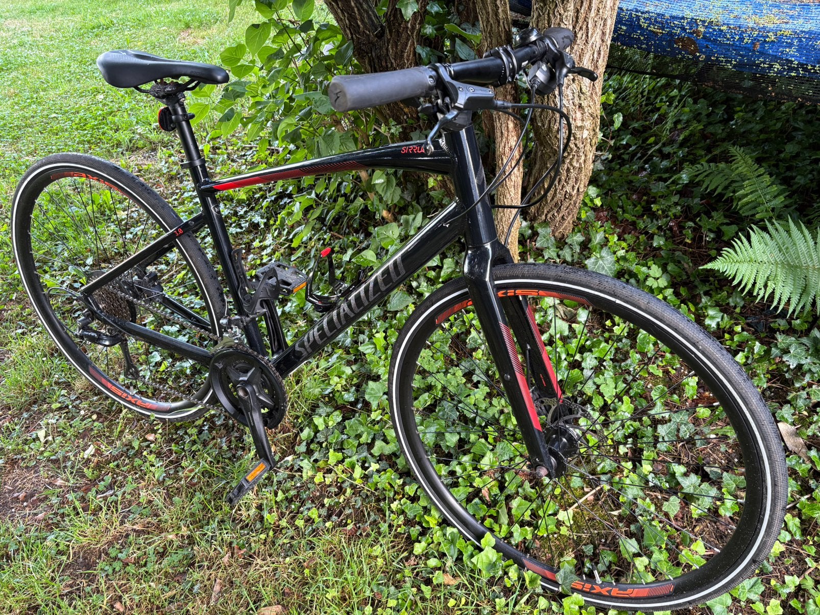 Specialized Sirrus 3.0 — fitness-/hybride fiets — aluminium,, Fietsen en Brommers, Fietsen | Bakfietsen, Gebruikt, Schijfrem, Ophalen